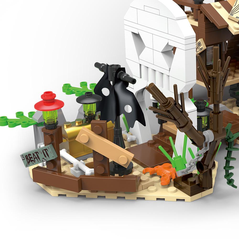 Non-Toxic Pirate Ship Building Kit Moc Pirate Ship Model Building Blocks Creative Gifts For Teenagers And Adults To Build 578 Pieces