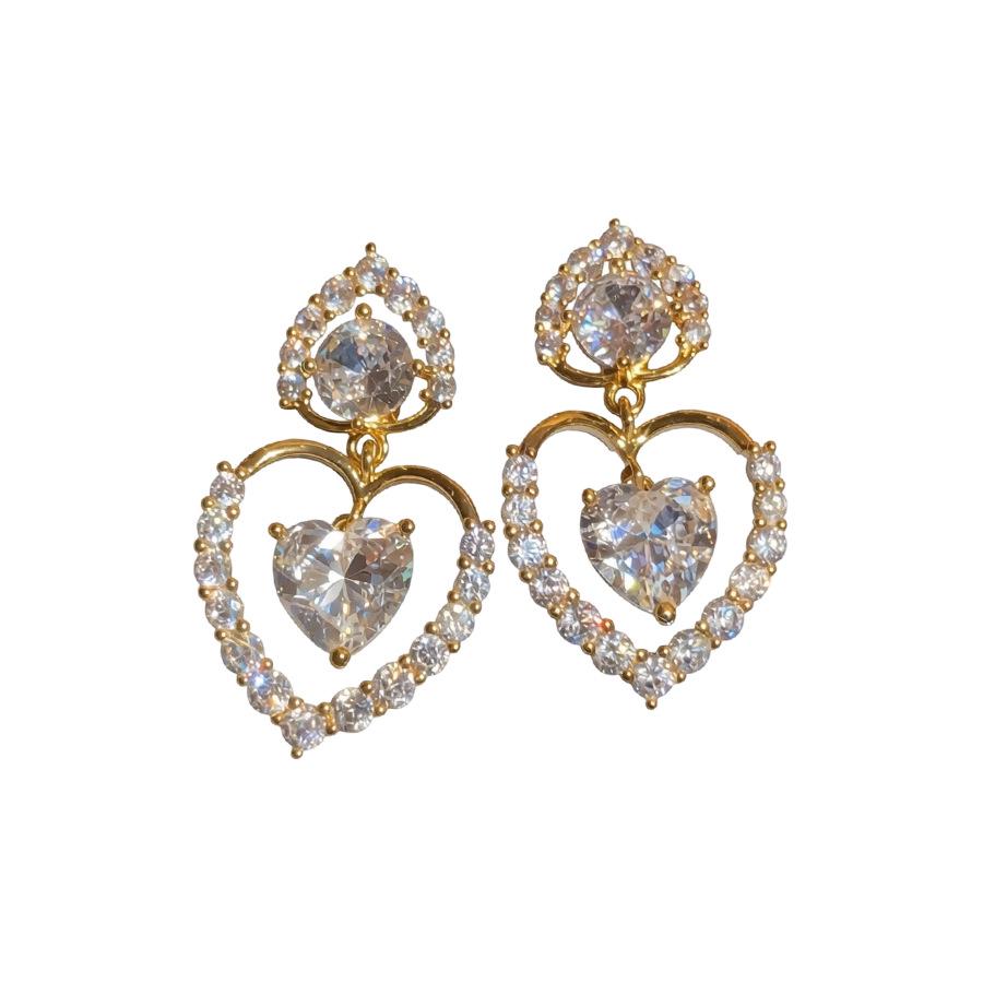 18k Gold-Plated Zirconia Heart Stud Earrings - Elegant, Luxurious Ear Jewelry for Women