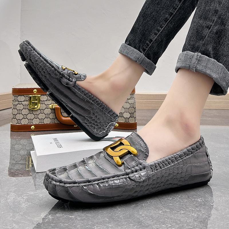 Men’s Moccasins Driving Shoes Comfort Leather Flats Casual Slip-on Plus Size Color Grey Pea Shoes Large Size