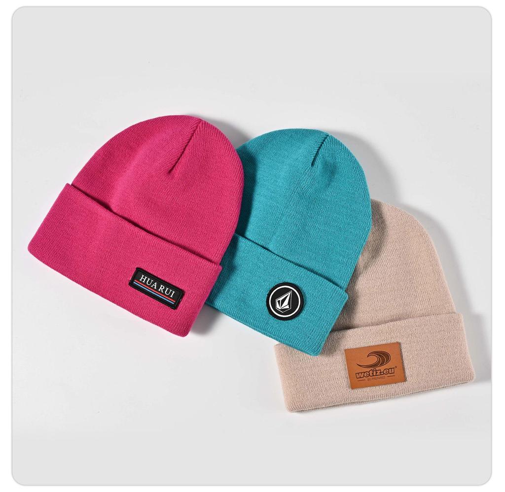 Unisex Korean-Style Embroidered Wool Beanie for Autumn/Winter – Slimming Look, Ideal for Outdoor Activities