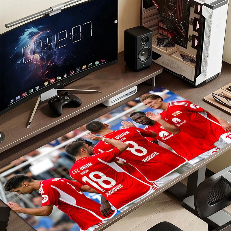 Union Berlin Players Mouse Pad, Large Gaming Desk Mat, Non-slip XXL Mousepad for Laptop & Tablet, Mini PC Playmat with Stitched Edges