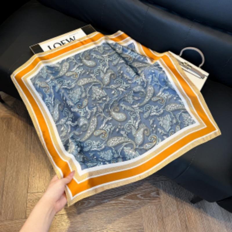 Silk scarf 71 * 71 imitation silk square scarf Korean atmosphere neck silk scarf flower pattern flower polka dot scarf