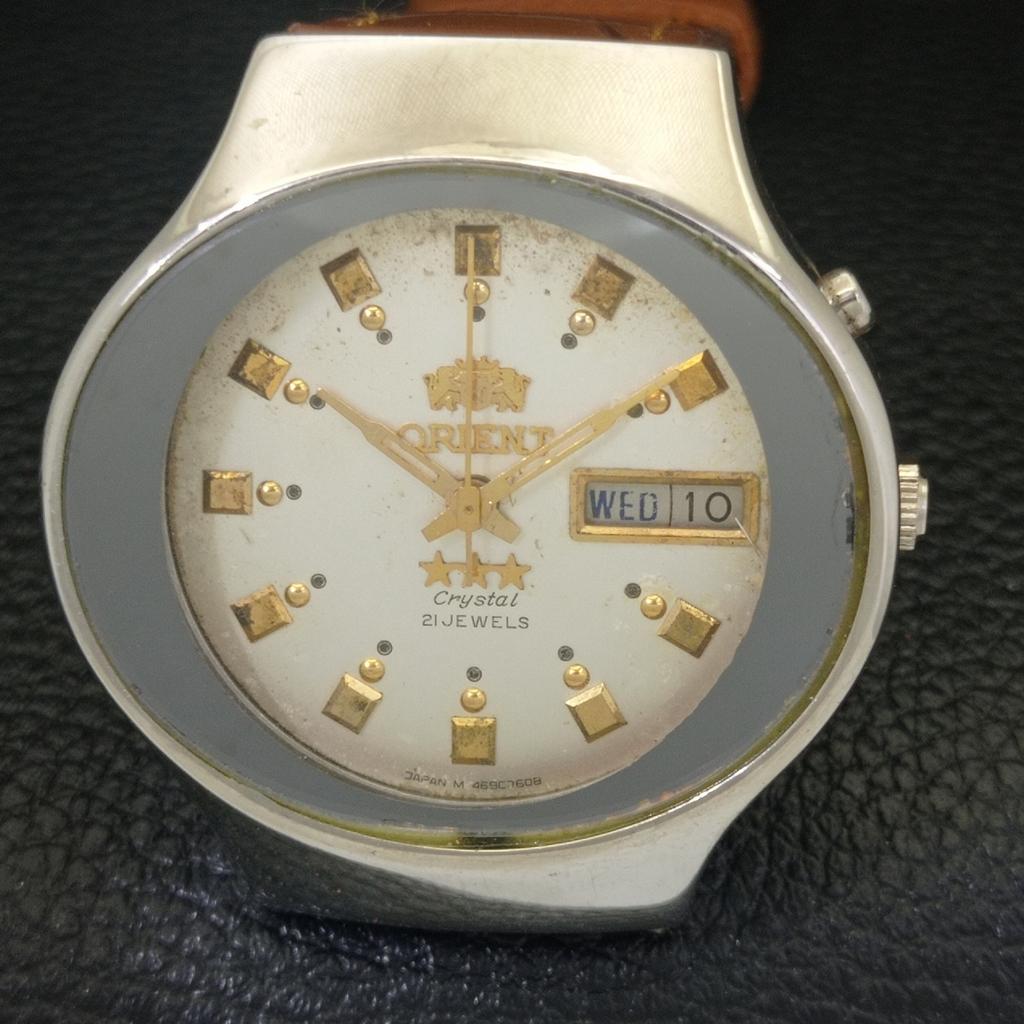 AUTOMATIC VINTAGE ORIENT CRYSTAL JAPAN 46941 MENS ORIGINAL DIAL WATCH A703381-1