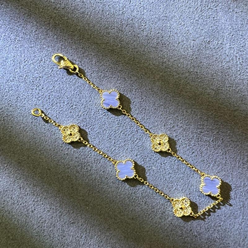 Boutique Vierblättriges Kleeblatt Mini 9mm Sechs Blumen Armband 18k Ins Mode Herren- und Damenarmbänder