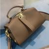 2026 Nowa skórzana damska torebka kwadratowa zagraniczny styl torebka-poduszka wszechstronna moda temperament przenośna torba na ramię