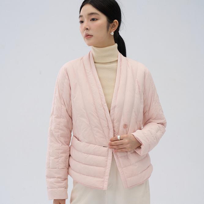 Autumn and winter new light down jacket women's short V-neck white duck down liner to keep warm, fashionable and slim