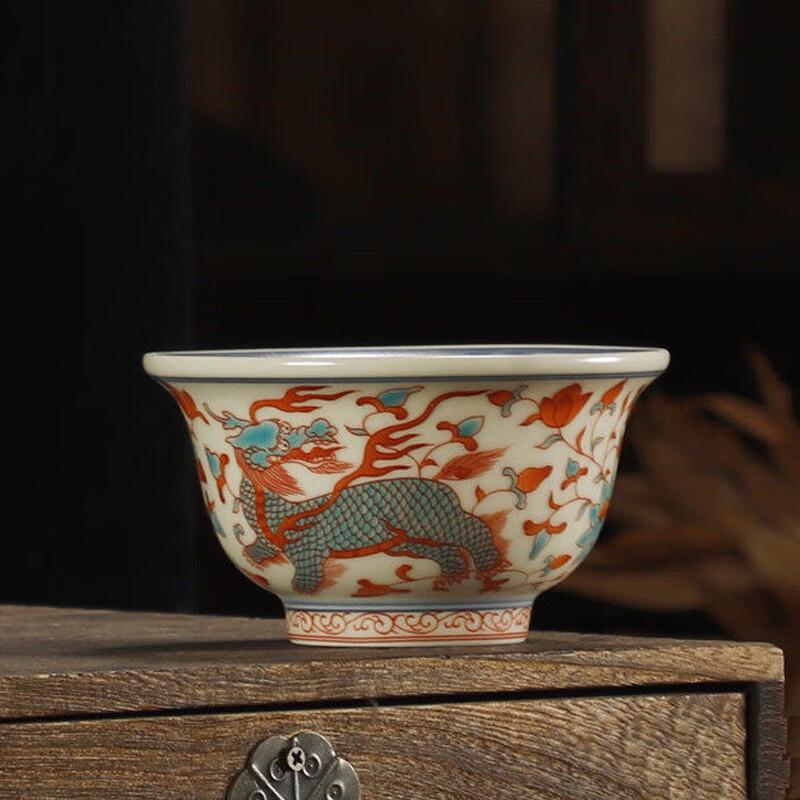 Deouxingguang Ceramic Gongfu Tea Cup - Intertwined Lotus