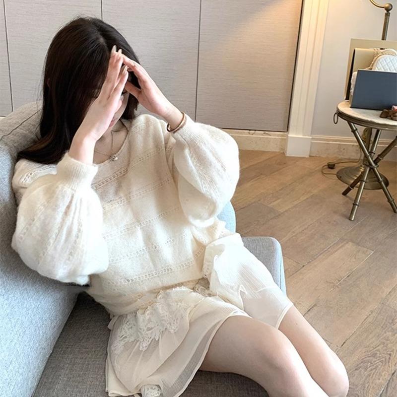 New Fashion Crew Neck Loose Hollow Out Sweater Autumn New Lantern Sleeve Knitted Office Casual Knitwear Top Thin Simple Clothing