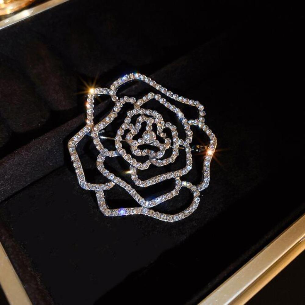 Badge Hollow Camellia Brooch Korean Style Rhinestone Brooch Temperament Suit Collar Pin  Decoration