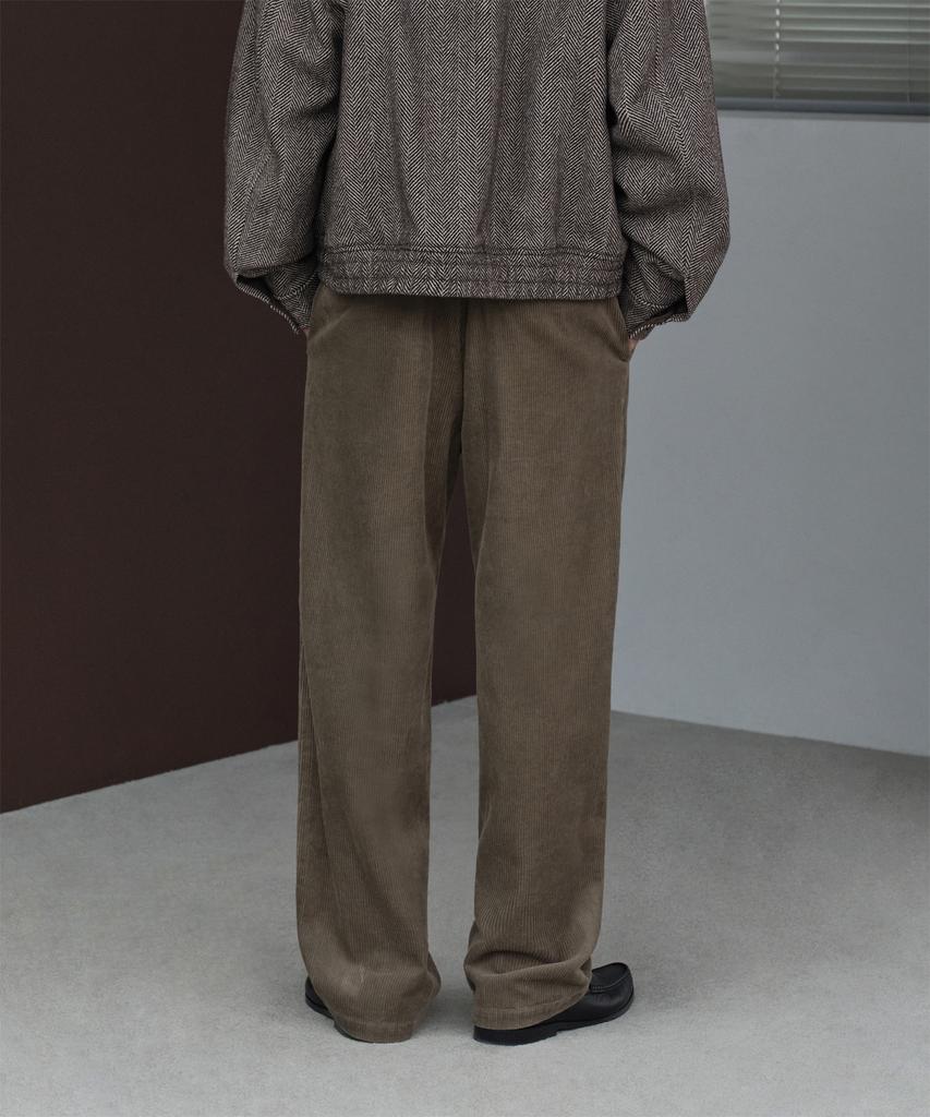 MUSINSA STANDARD [City Workers] 8W Corduroy Tapered Pants [Taupe Beige]