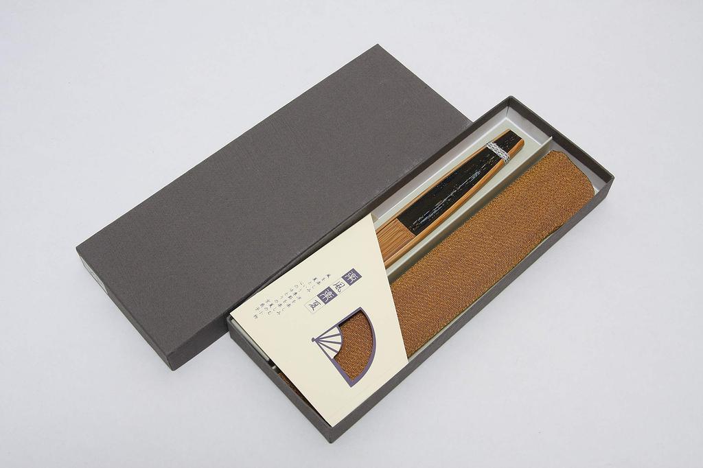 fan with fan in a presentation made in Fujin [Hasegawa] Men's Kyoto-style case, box, Japan, (Wind God) design.