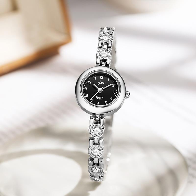 Jingwei Jw Light Luxury Exquisite Bracelet Watch Women'S Fashion Waterproof Alloy Small Waterproof Premium Quartz Watch