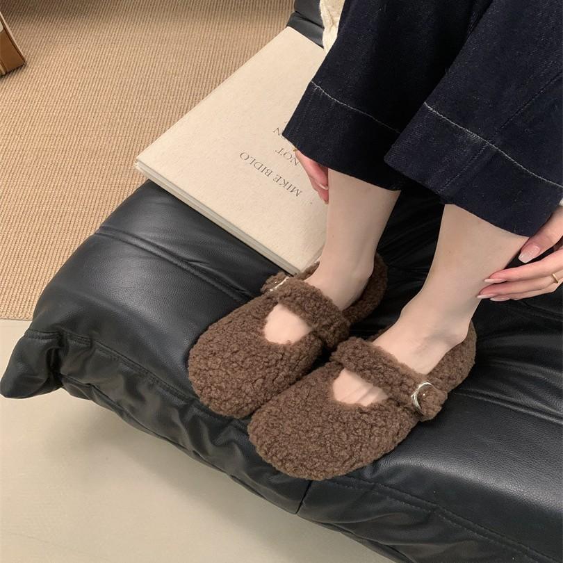 Retro gentle plush and fluffy shoes for women's 2025 autumn and winter new cute with skirt cotton shoes one pedal Doudou shoes