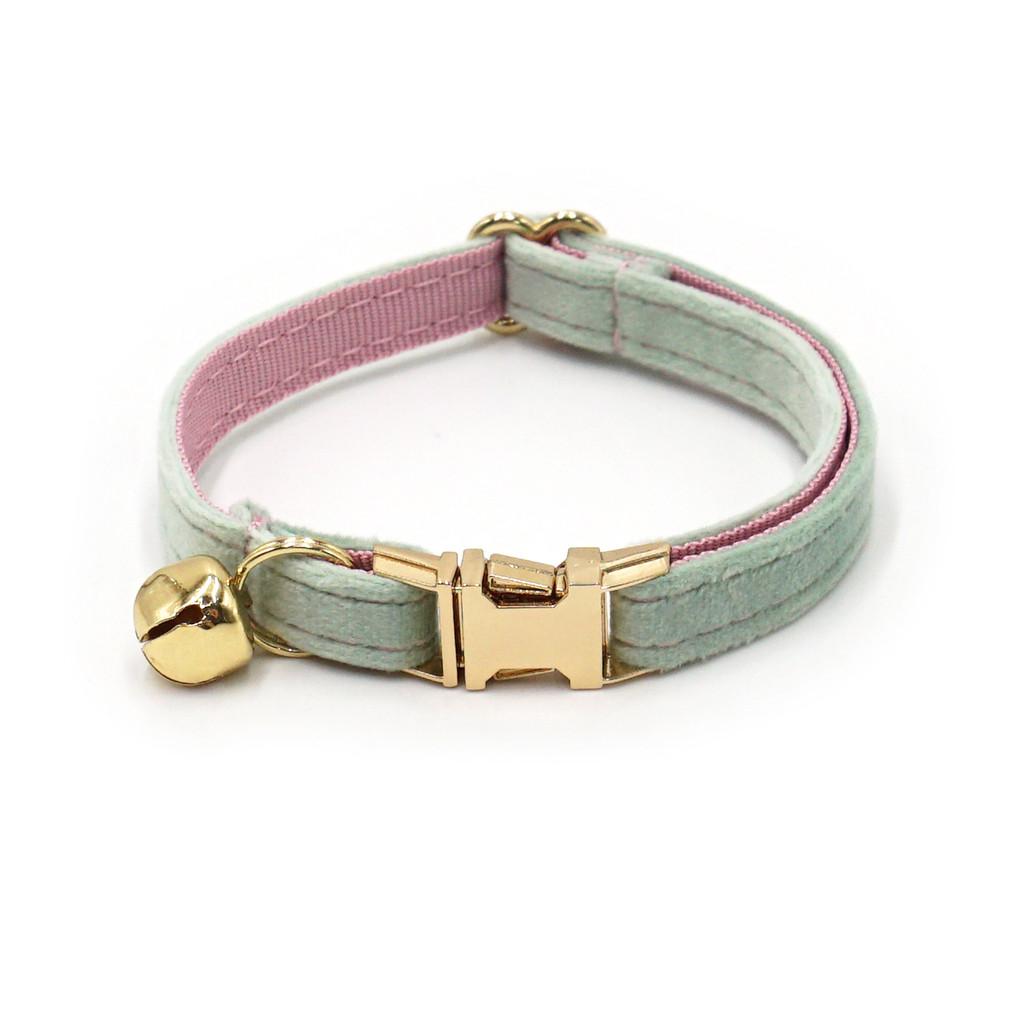 Cat Collar With Solid Color And Bell Decoration For Indoor And Outdoor Use
