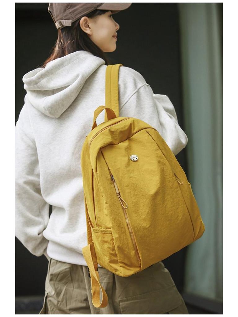 Dámský ultralehký voděodolný nylonový cestovní batoh - Všestranný a barevný