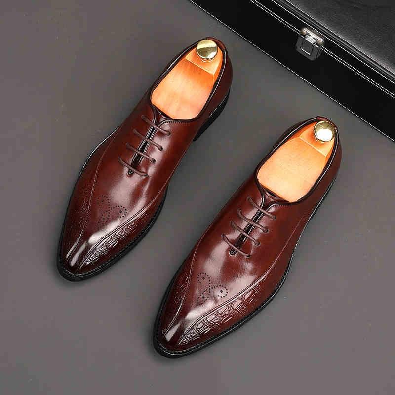 Tendenza Nuovi Uomini Punta Allacciatura Business Patchwork Misto Scarpe Basse Brogues Designer Scarpe per Ritorno a Casa Matrimonio