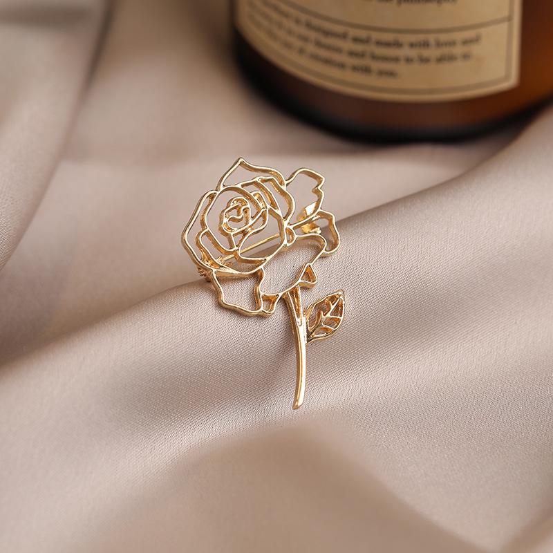 Exquisite High-End Schmetterlingsbrosche für Damenmode - Elegante Corsagen-Nadel & Kleidungsaccessoire