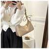 Trendy Street Style Medium-sized Shoulder Bag 2023 Autumn Winter New Personality Fashion Bag