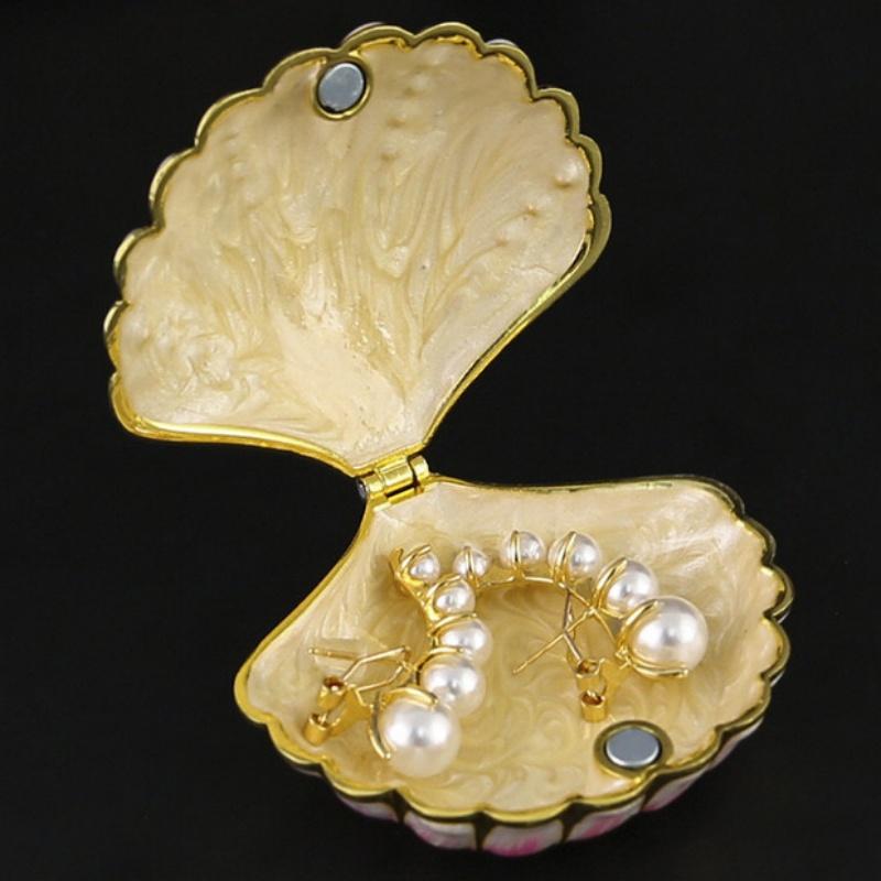 Portable Mini Jewelry Storage Box Bracelet Organizer,Embossed Shell Shape Inlaid Gem Alloy Ring Storage Jar Dresser Display Gift
