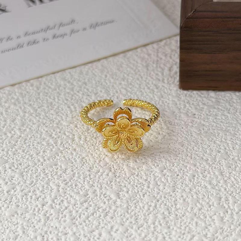 Micro Inlaid Personality Vintage Geometric Opening Ring Women'S Fashion Retro High Sense Niche Design Ring