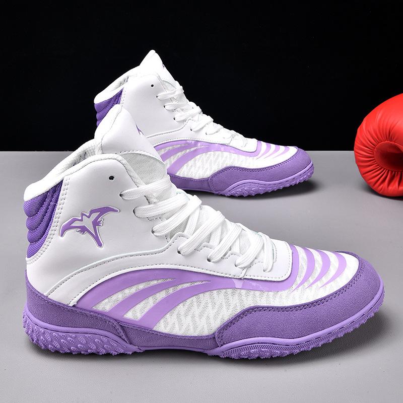2025 new boxing shoes men's breathable low-top broken nail football shoes fashion football training shoes wrestling shoes