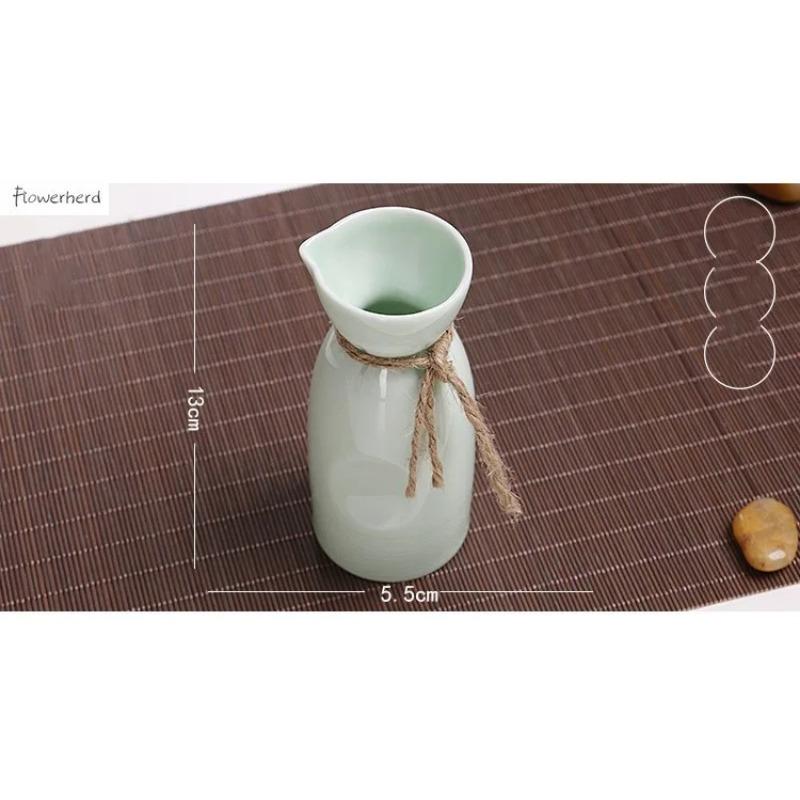 Japanese  Ceramic Tea Cup Izakaya Porcelain Bar Sets White Spirit Bottle Dispenser Sake Pot Sake Cup Kiln Porcelain Bar Set