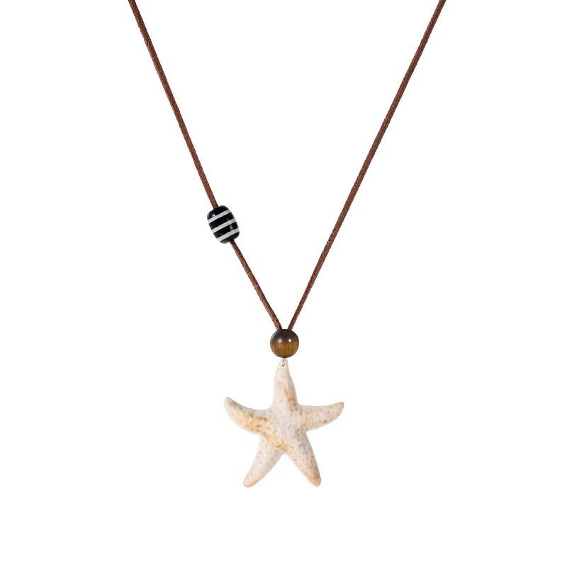 Starfish Pendant Summer Necklace: Beach-Ready Accessory for Women with Skirts and Sweaters