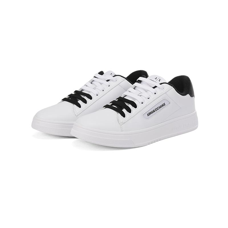 Armani Exchange Thick Sole Lace-Up Low-Top Sneakers Men sneakers White Black XUX203XV805K681