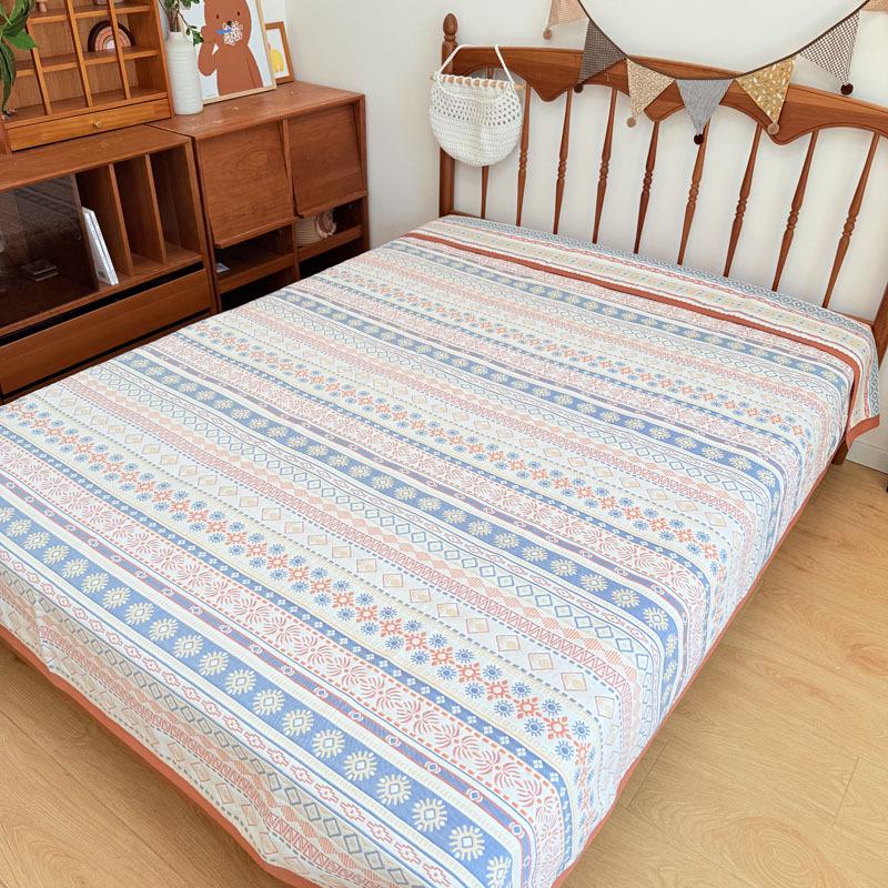 Pure Cotton Six-Layer Gauze Mat: Cool, Soft, and Thick - Perfect for All Seasons, Babies, and Dorm Beds