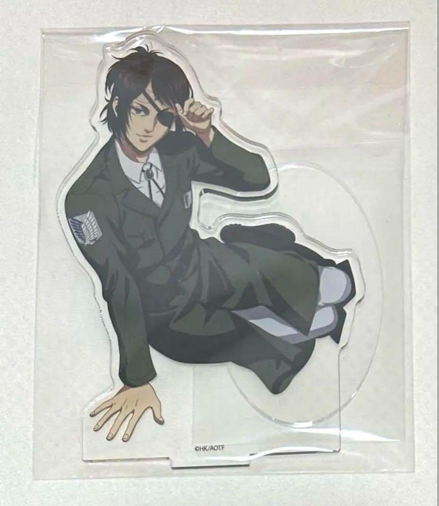 [USED] Attack On Titan Hange Acrylic Stand Akuta Hange Sitting