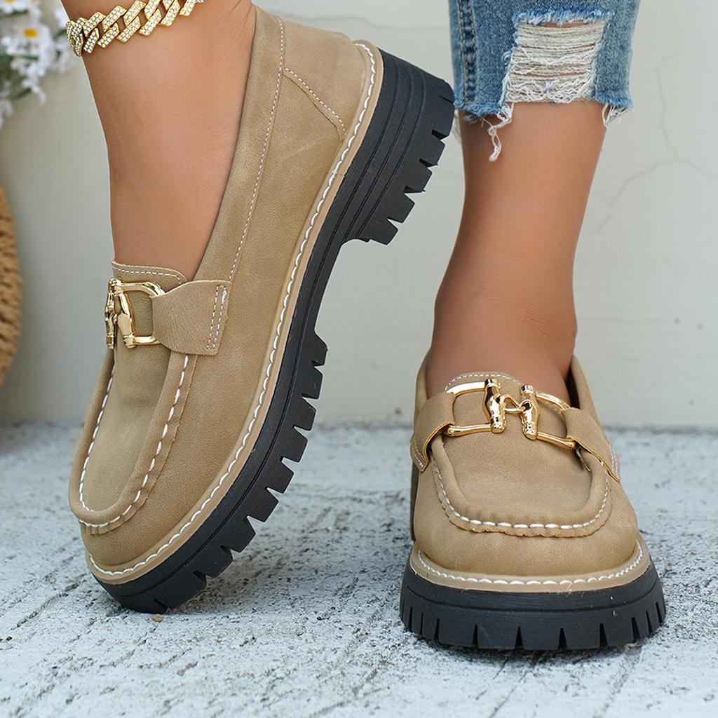 2025 Women Platform Sneakers Autumn Metal Shallow Buckle Casual Wedge Retro Women Loafers New Light Comfort Platform Shoes Women