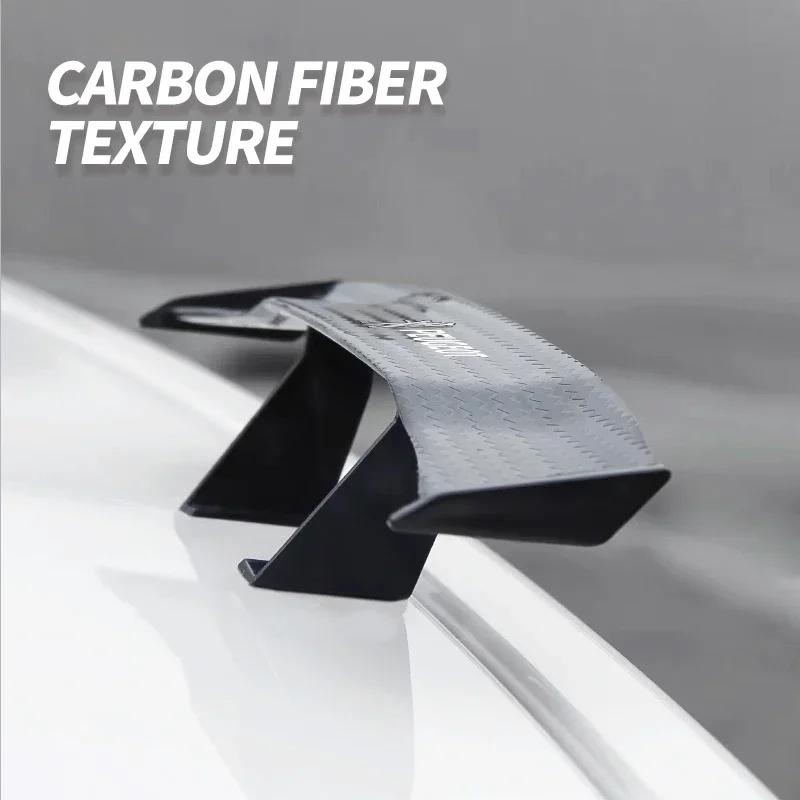 2026 Gorąca Naklejka Samochodowa Modny Mini Spoiler Tylny Skrzydło Canard Skrzydiełko Ogonowe ABS Węglowy Do Peugeot 208 306 307 308 407 408 508 2