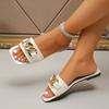 Nuevas Chanclas de Verano para Mujer Estilo Europeo y Americano Hebilla Metálica Punta Cuadrada Moda Casual Banda Única