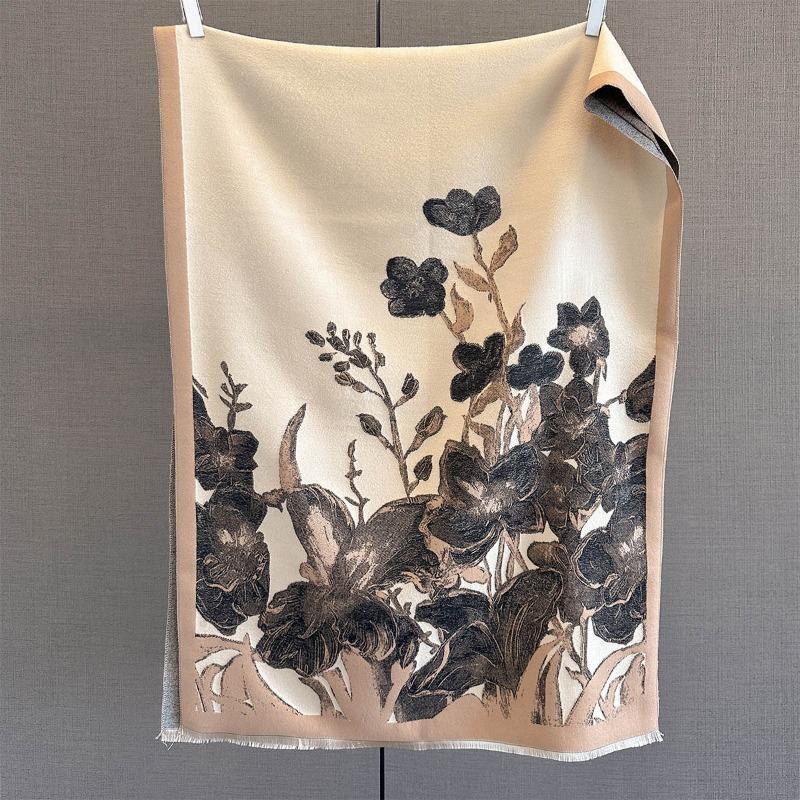 Autumn New Cashmere Tassel Scarf Women's Fashion Age-reducing Jacquard Scarf Warm and Thickened Large Shawl