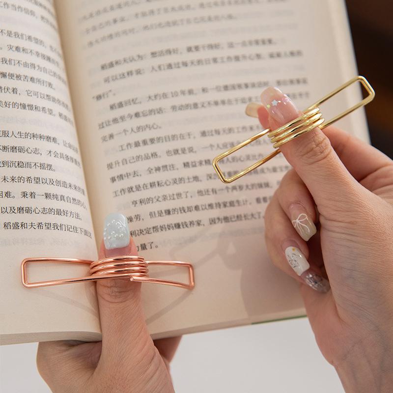 Metal Bookmarks One Hand Reading Page Turning Fixed Thumb Book Support Fast Reading Aids Tools Thumb Bookmark for Book Lovers