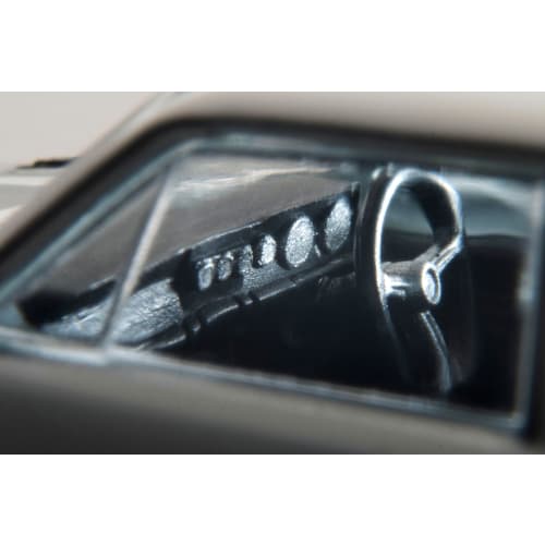 Tomytec Tomica Limited Vintage LV-209a Isuzu Bellett 1800GT White 1970 Model (Finished Product)