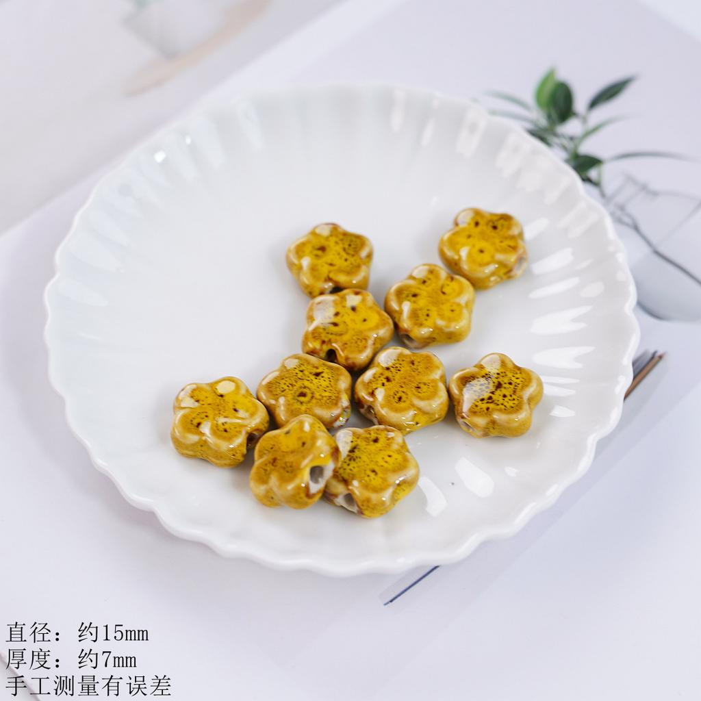 15Mm plum blossom sheet loose beads ceramic necklace bracelet DIY handmade creative bead manufacturer