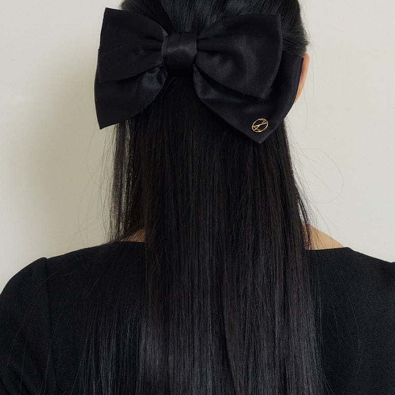 

Lucirzu Royal Satin Bow Hair Clip (black) FREE