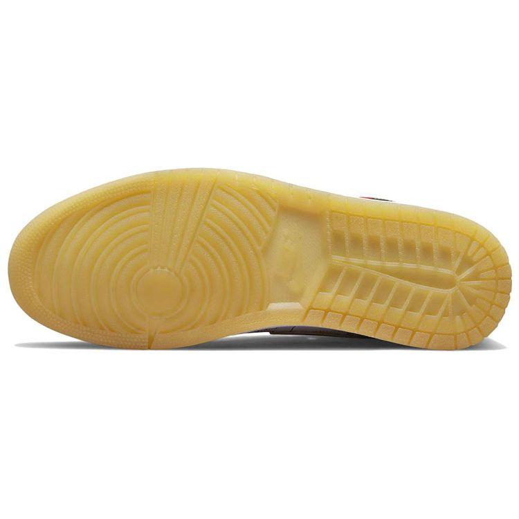 Unisexové tenisky Air Jordan 1 Mid SE GC XQ 2022 Bílá/Zlatý prach/Sportovní červená DV0576-176