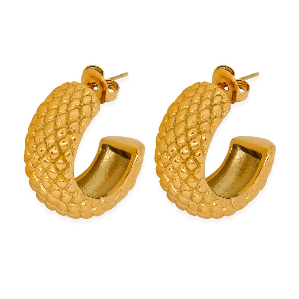 2023 Elegant Gold Snake Skin Textured Titanium Steel Earrings - European American C-Shaped Studs