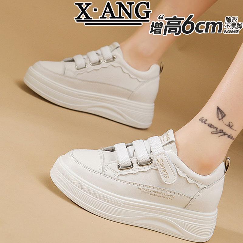 

Inner height increase Small Velcro women s shoes Platform leather white shoes 2025 spring new casual sports shoes 35