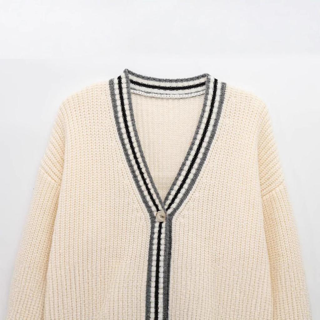 2024 Winter Women's V-Neck Long Sleeve Knitted Cardigan In European & American Fashion Style