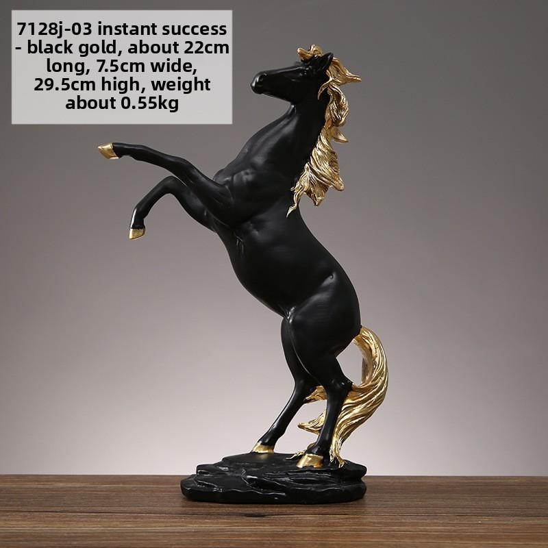 Elegant Horse Resin Figurine For Modern Home Decor And Office Decoration Display