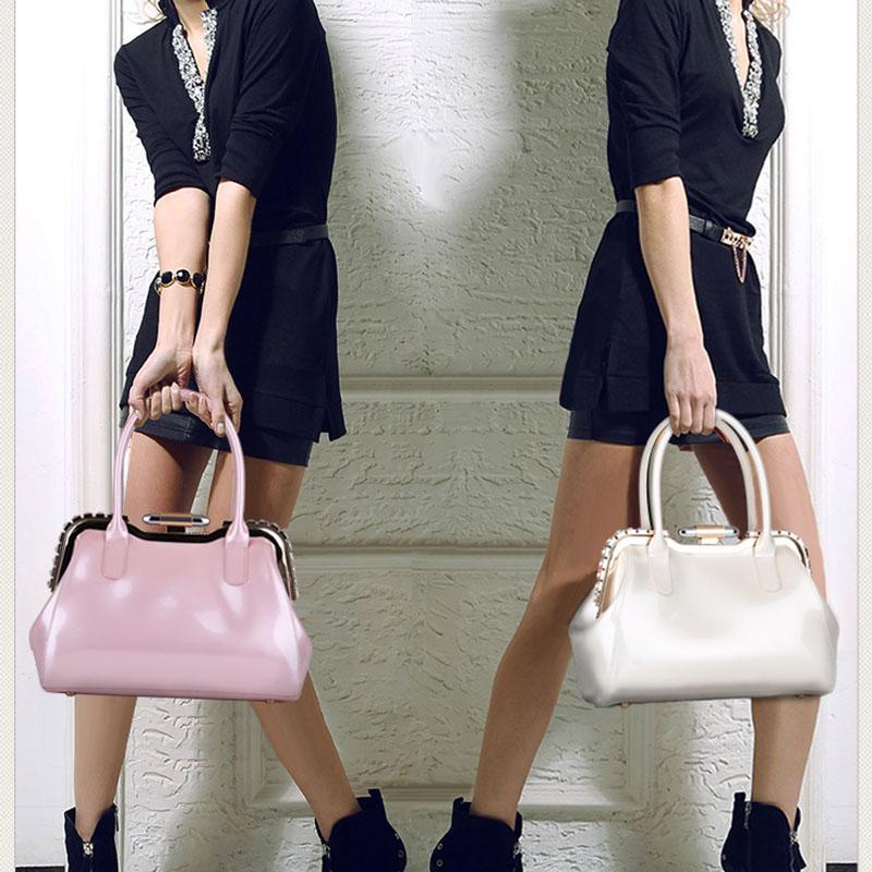 IELGY Weicher Griff, trägerlos, vertikal, quadratisch, PU, ​​einfarbig, modisch, tragbar, im europäischen und amerikanischen Stil