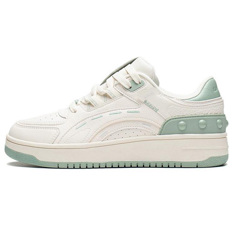 Li Ning Lightweight Abrasion Resistant Low top Skateboard Shoes Women's White Green AGCS248-3