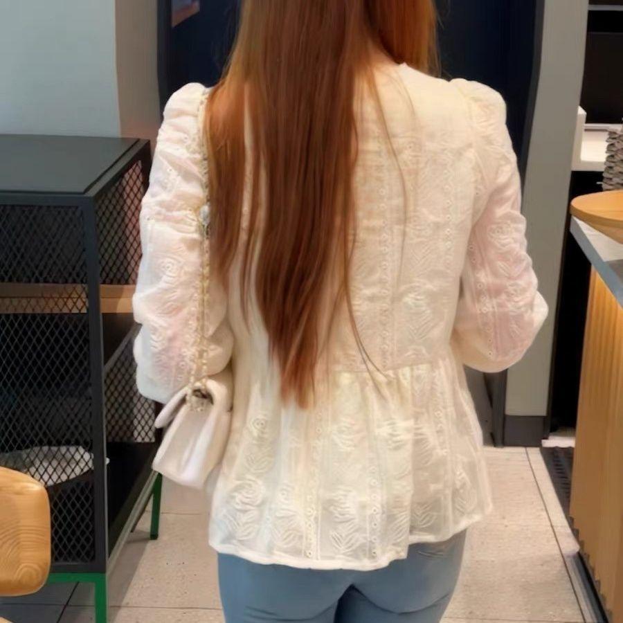 Spring 2025 Korean Style Lace Embroidered Square Neck Shirt - Versatile, Slimming, Long Sleeve Top