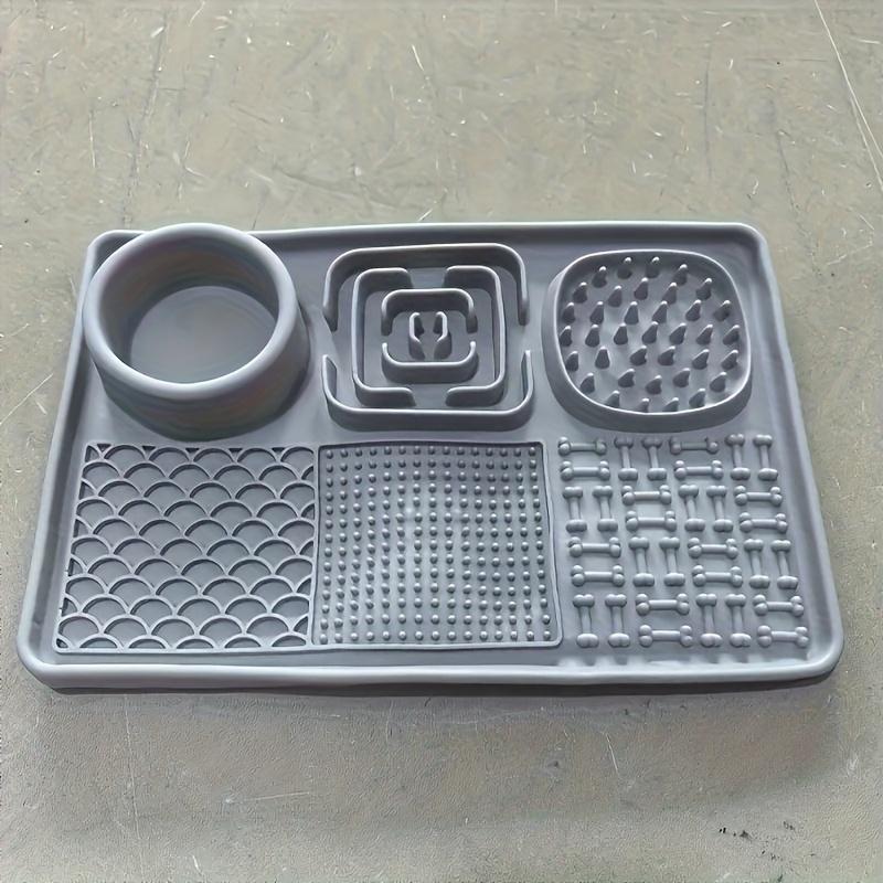 E52 Powerful Suction Cup | 6-In-1 Multifunctional Pet Slow Feeding Lick Mat - Alleviates Anxiety And Promotes Health