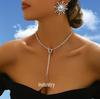 Collana Pendente Linea Geometrica Minimalista con Design Svuotato
