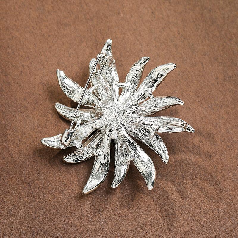 Accessories, Sunflower Pearl Brooch, High-End Diamond-Encrusted Brooch, Suit And Coat Accessories