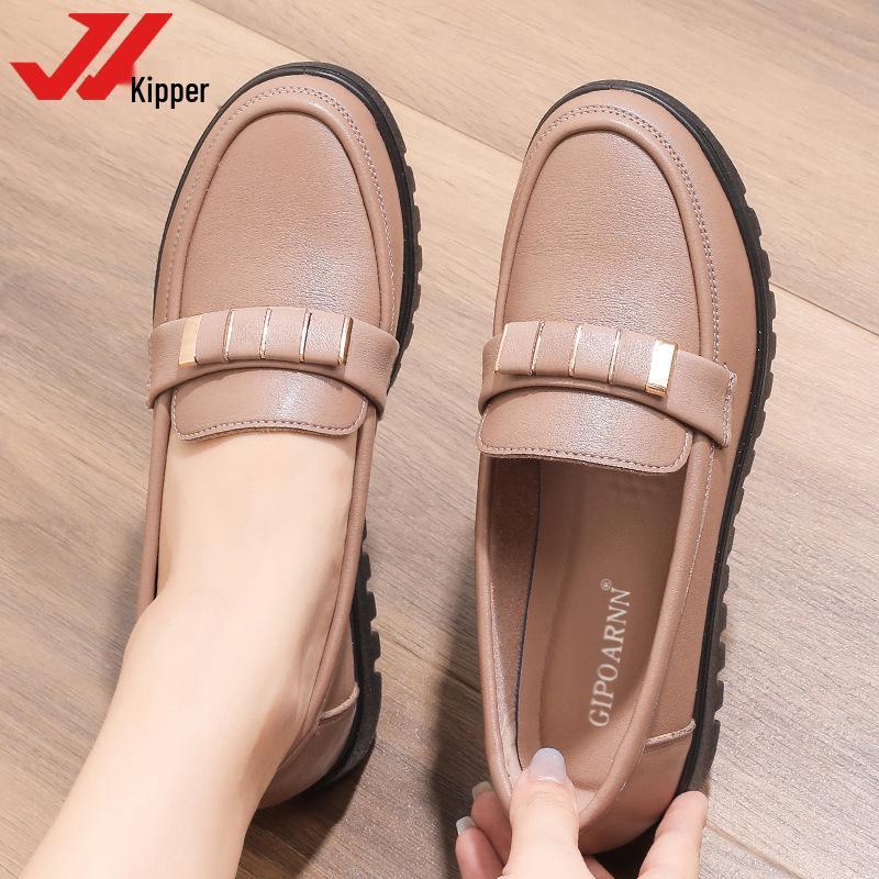 2025 New Spring & Autumn Non-Slip Soft Sole Leather Shoes for Middle-Aged & Elderly Women